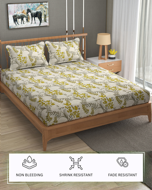 Furnofy Premium Printed Double Bedsheet (90x100 Inches) with 2 Pillow Covers (Gift Set) - Flat, Cream & Green- Floral
