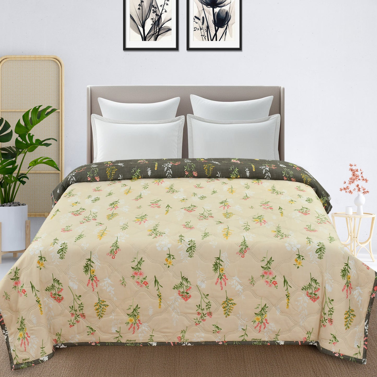 Furnofy 200 GSM Premium King Size Reversible Comforter/Quilt (220x224 cm) - Microfiber, Pack of 1