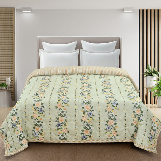 Furnofy 200 GSM Premium King Size Reversible Comforter/Quilt (220x224 cm) - Microfiber, Pack of 1