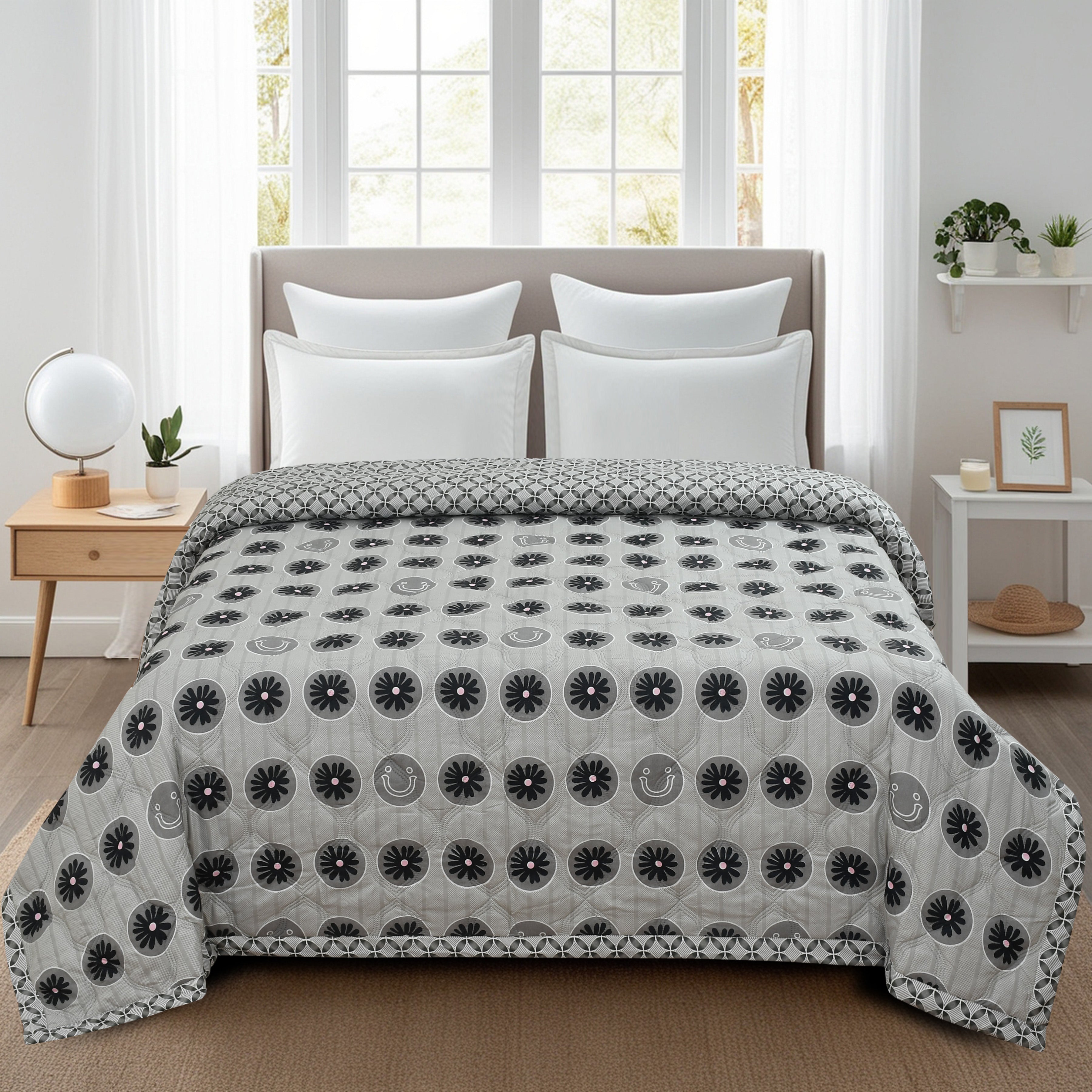 Furnofy 200 GSM Premium King Size Reversible Comforter/Quilt (220x224 cm) - Microfiber, Pack of 1, Abstract Black