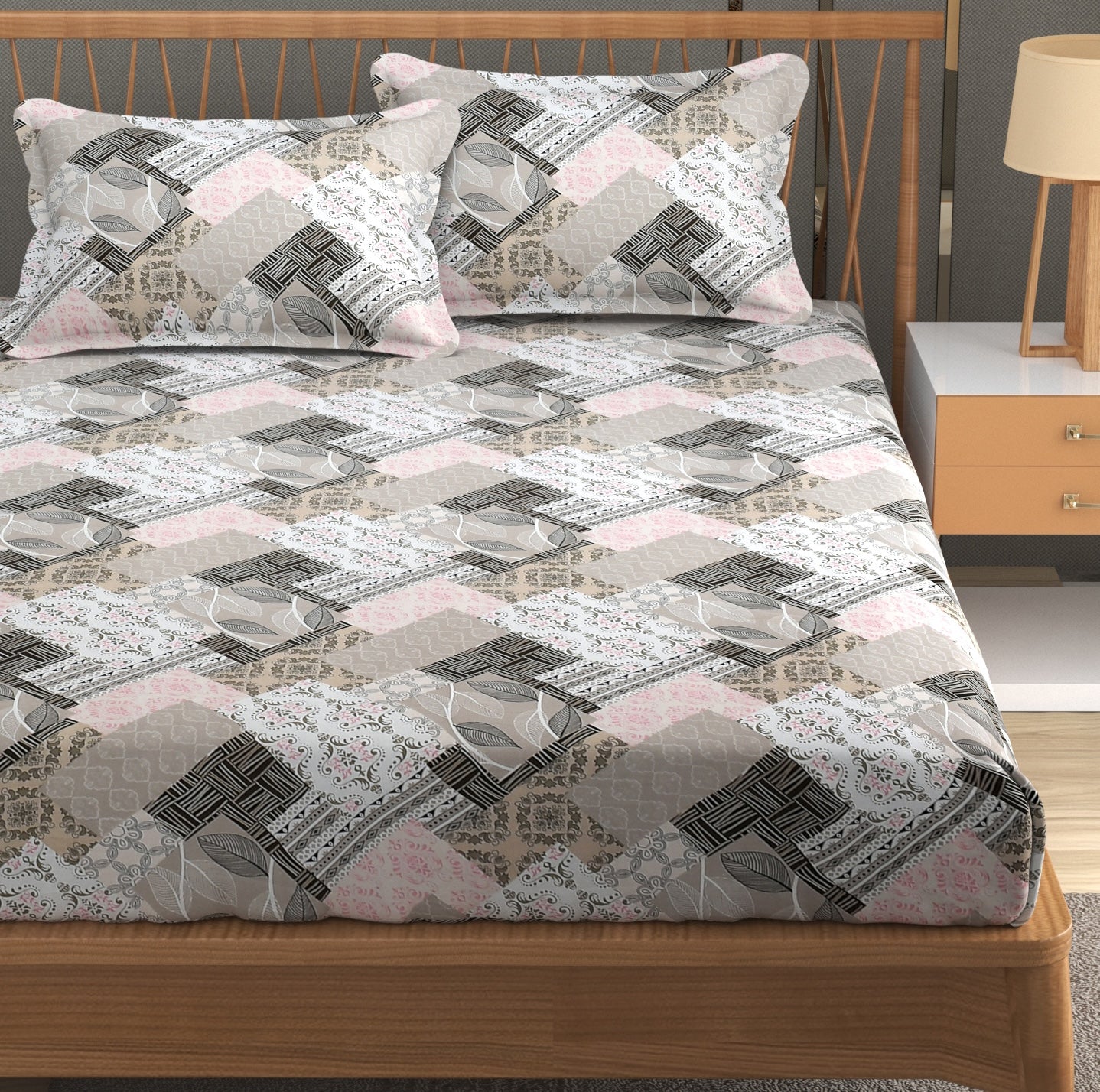 Furnofy Premium Printed Double Bedsheet (90x100 Inches) with 2 Pillow Covers (Flat, Geometric) - Pink & Grey