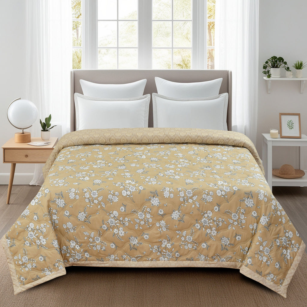 Furnofy 200 GSM Premium King Size Reversible Comforter/Quilt (220x224 cm) - Microfiber, Pack of 1, Floral Brown