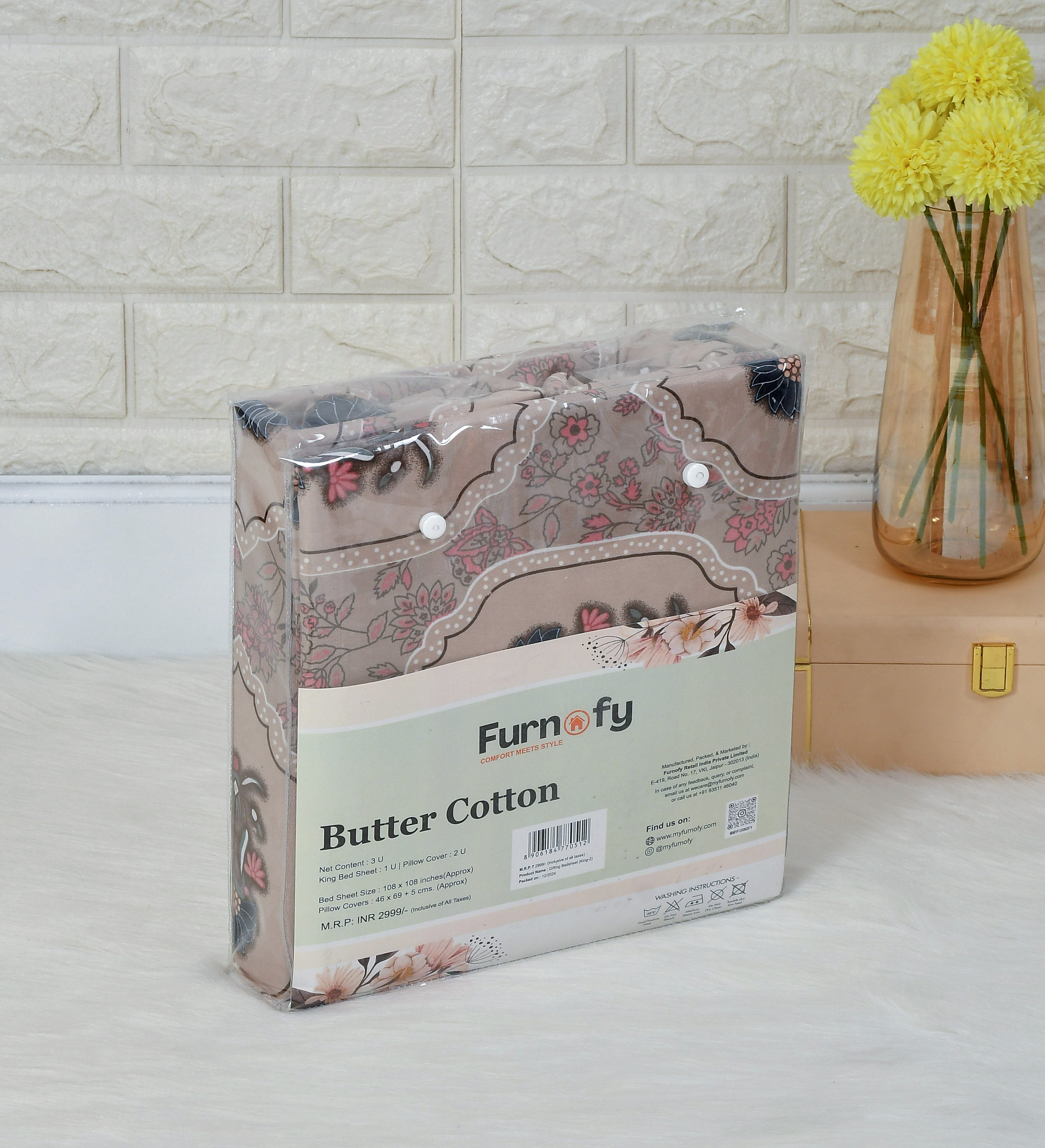 Furnofy Super Premium Printed King Bedsheet (108x108 Inches) with 2 Pillow Covers (Gift Set)- Flat, Cream/Neutral