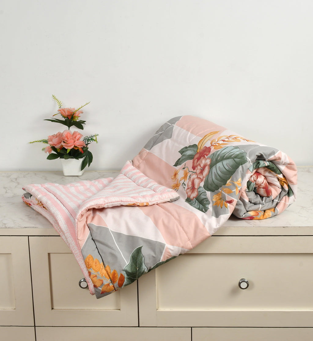 Furnofy 220 GSM Premium Single Reversible Comforter/Quilt (150x224 cm) - Microfiber, Pack of 1