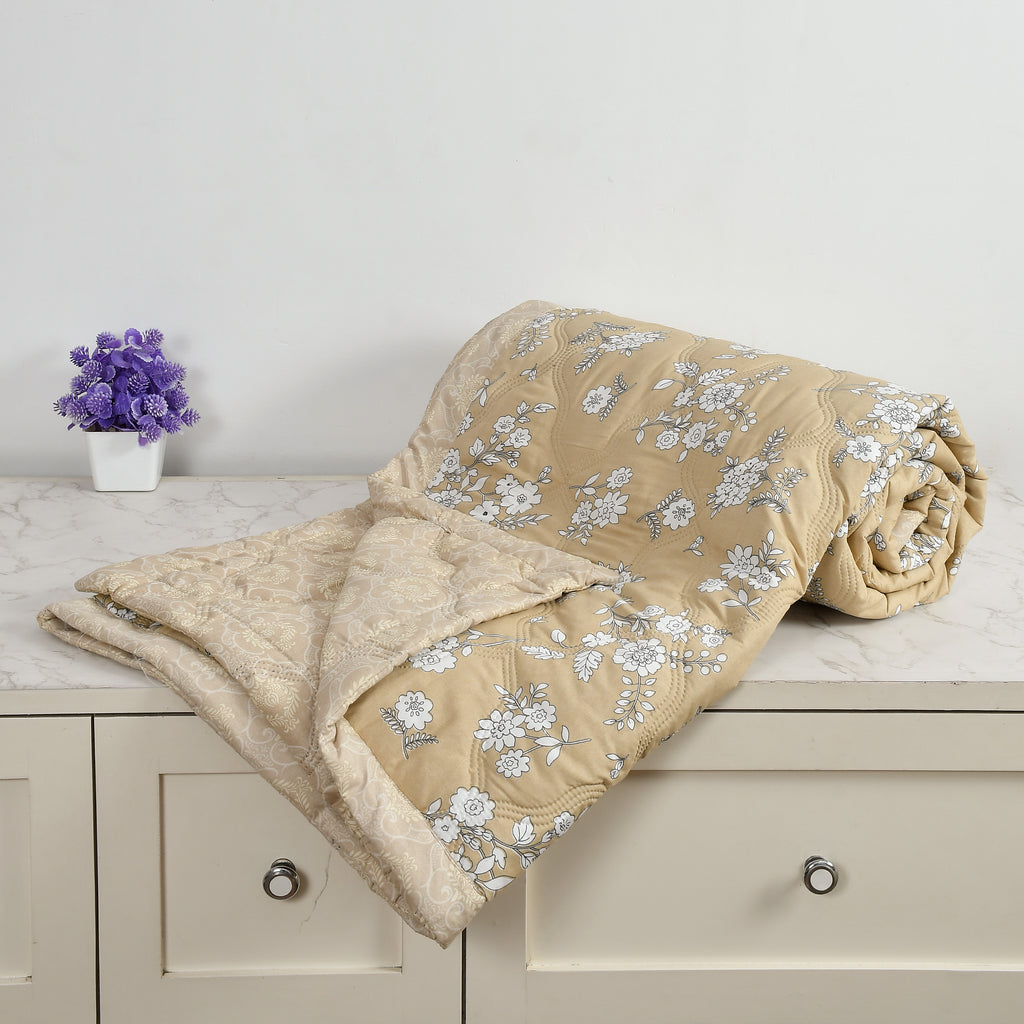 Furnofy 200 GSM Premium King Size Reversible Comforter/Quilt (220x224 cm) - Microfiber, Pack of 1, Floral Brown