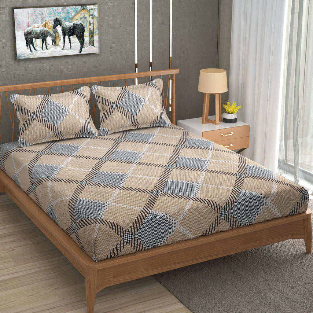 Furnofy Premium Fitted Double Bedsheet with 2 Pillow Covers (L-78" x B-72" + 6" Pocket) - Fitted, Brown & Black - Geometric