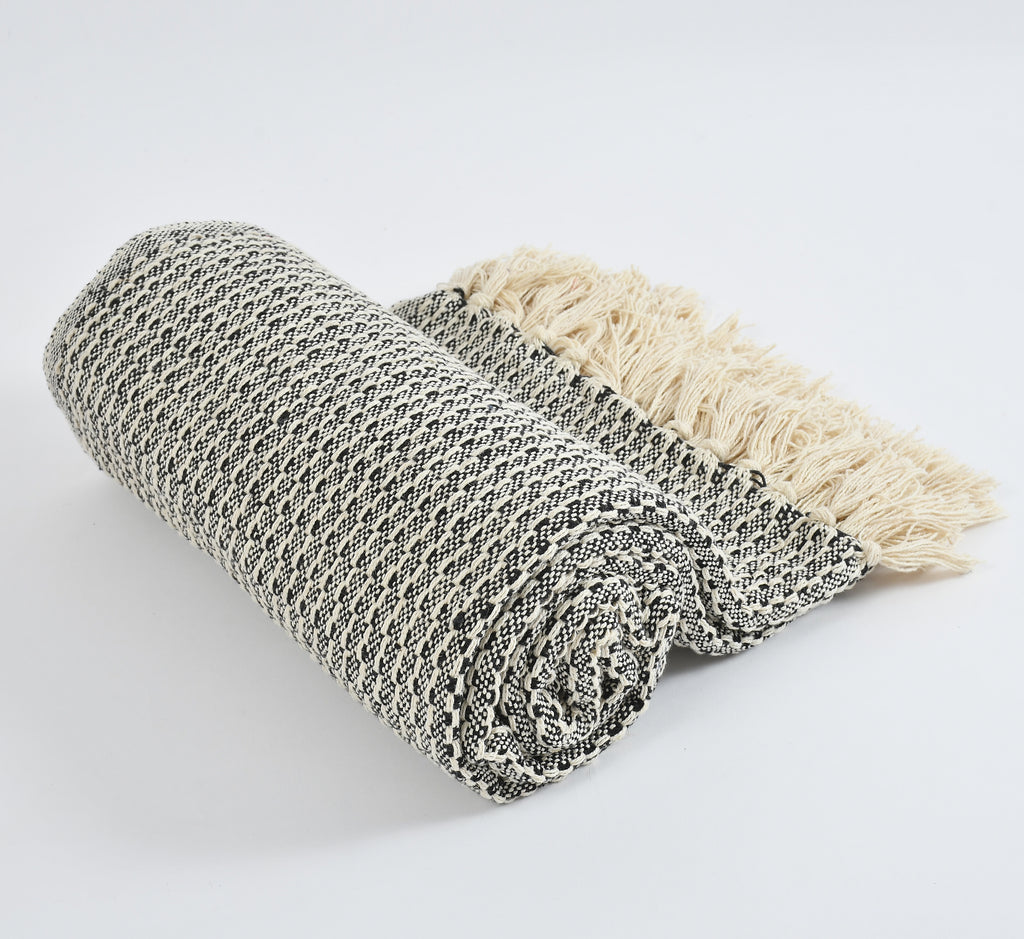 Furnofy Cotton Hand Knitted Throw Blanket (50 x 60 Inches), Black & White