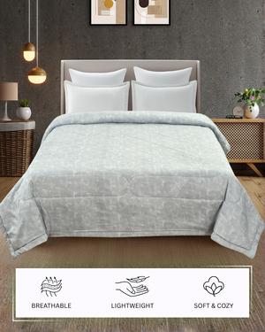 Furnofy 220 GSM Premium King Size Reversible Comforter/Quilt (220x224 cm) - Microfiber, Pack of 1