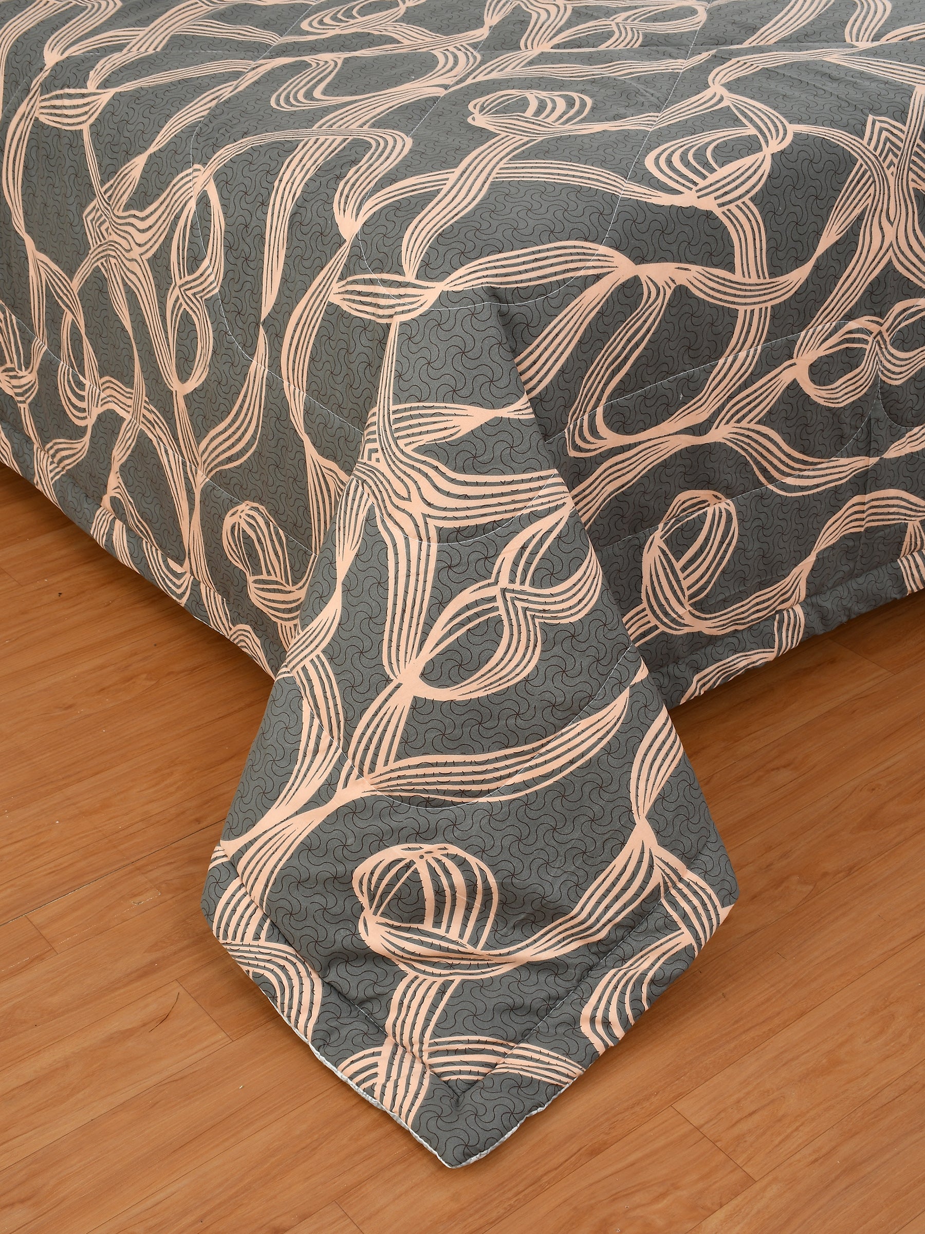 Furnofy 220 GSM Premium King Size Reversible Comforter/Quilt (220x224 cm) - Microfiber, Pack of 1, Abstract Brown