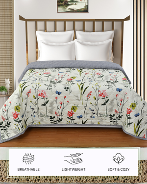 Furnofy 200 GSM Premium King Size Reversible Comforter/Quilt (220x224 cm) - Microfiber, Pack of 1, Floral White