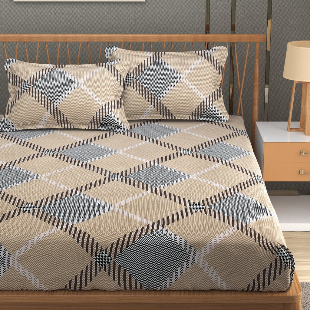 Furnofy Premium Fitted Double Bedsheet with 2 Pillow Covers (L-78" x B-72" + 6" Pocket) - Fitted, Brown & Black - Geometric